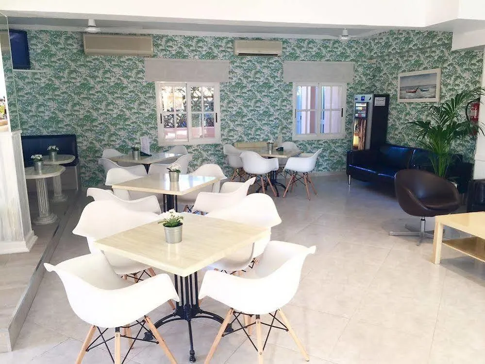 Apartahotel Martinez Apartments Palmanova